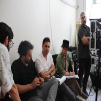 مادری که حاضر است فرزند ناشنوایش به هر قیمتی درمان شود