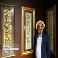 بوی کاغذ کاهی را دوست دارم/ «خط» و «شعر» و «موسیقی» به هم پیوسته‌اند