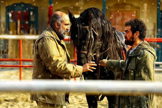 نمایش و نقد فیلم «ناتوردشت» در فرهنگسرای ارسباران