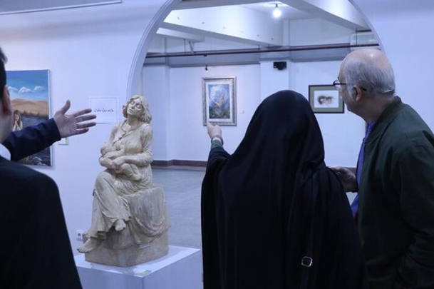 نمایشگاه تجسمی «در قاب بهشت» افتتاح شد